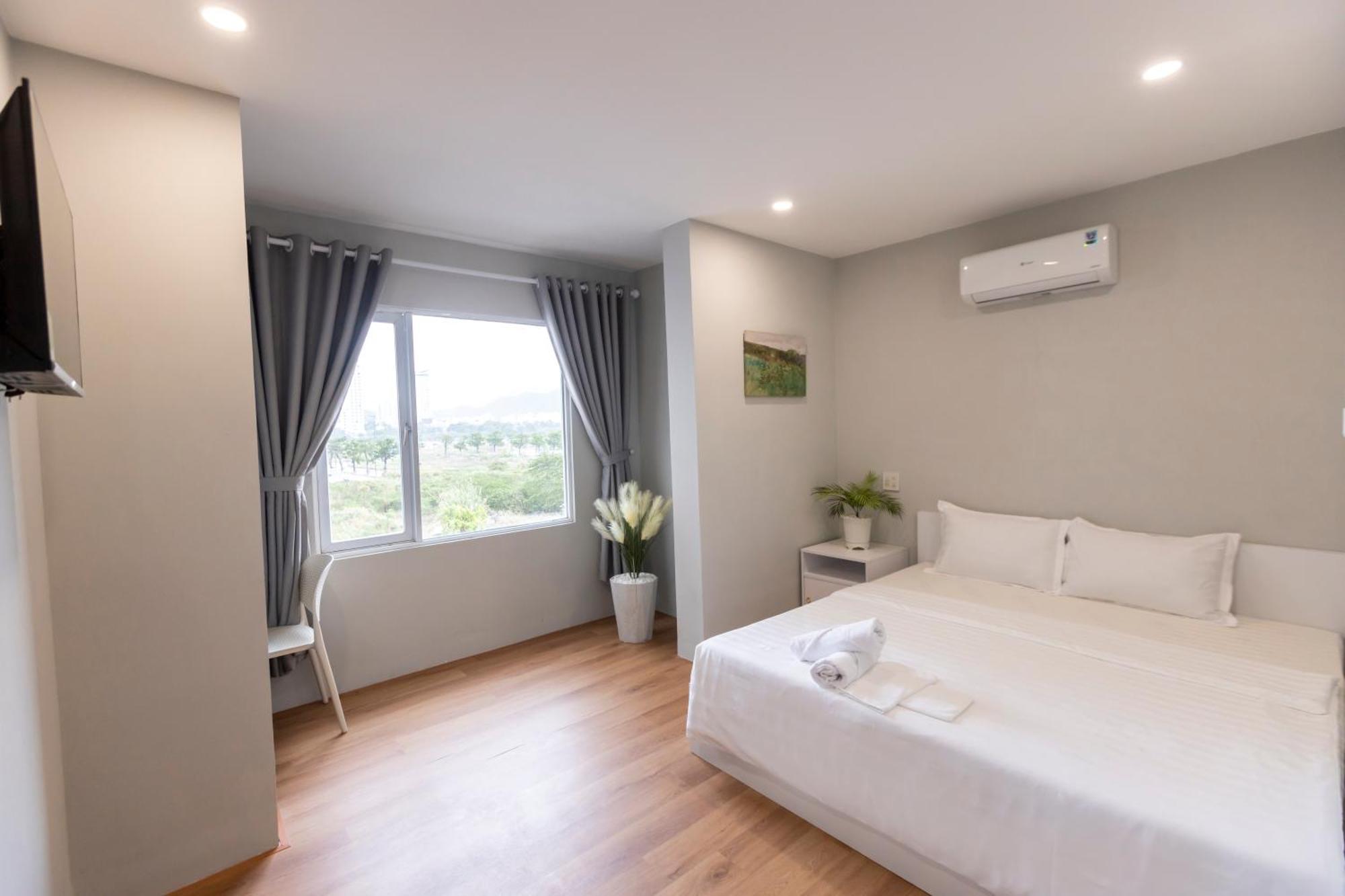 Cosmos Hotel Nha Trang By Ht Exterior foto