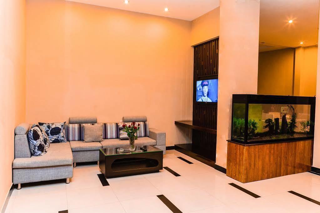 Cosmos Hotel Nha Trang By Ht Exterior foto